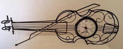 When I noticed this violin clock in a Virginia consignment shop, it was love at first sight!