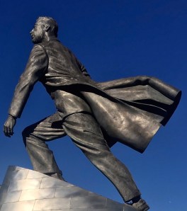 adam-clayton-powell-statue-detail